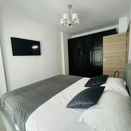 Teo S Apartament By Wtw Sunrise Beach Spa Pools *